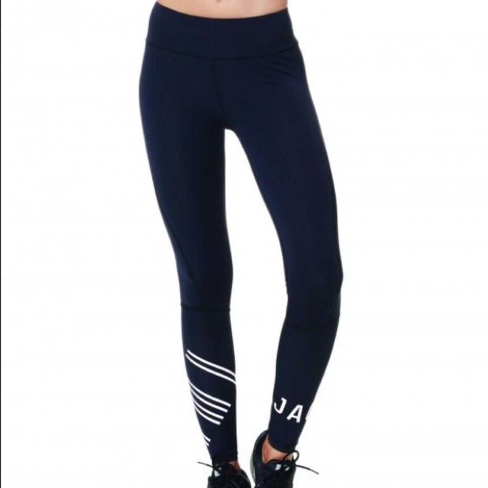 NWOT JAGGAD Black Compression Logo Leggings